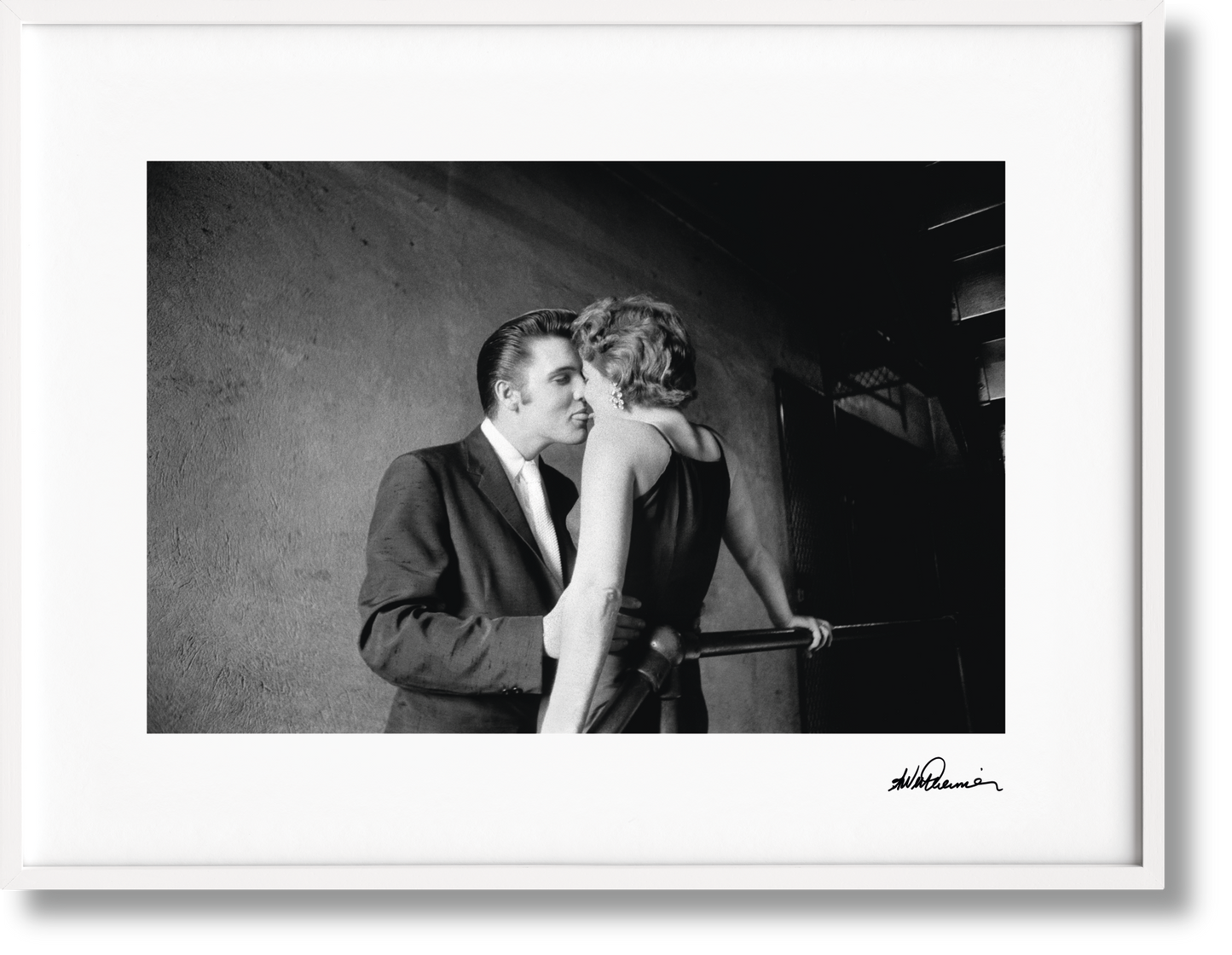 Wertheimer, Elvis, Art B, Kiss (German, French, English) (AP)