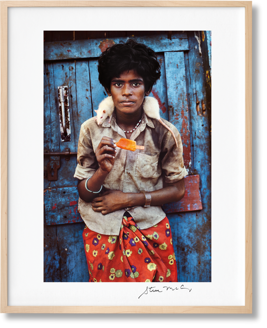 Steve McCurry. Animals. Art Edition No. 101–200 ‘Chennai, India, 1996’ (German, French, English) (AP)