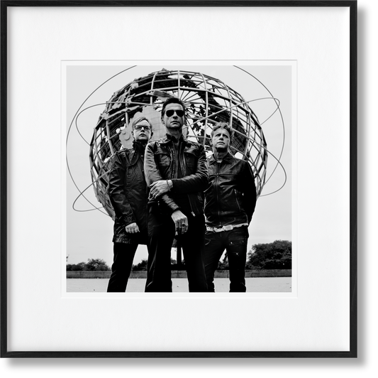 Depeche Mode by Anton Corbijn. Art Edition No. 101–200, 'SOTU, New York, 2008' (German, French, English) (AP)