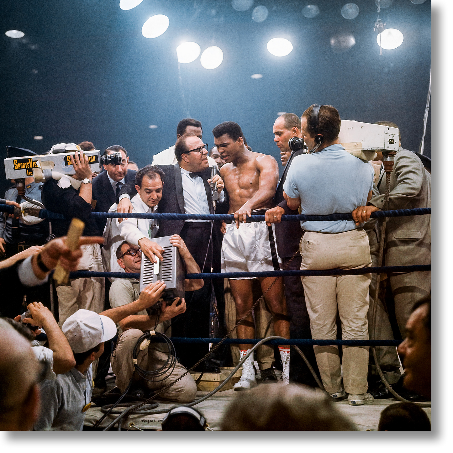 Leifer, Ali Victorious