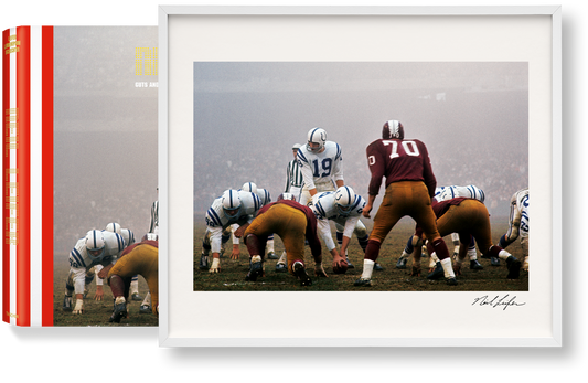 Neil Leifer. Guts & Glory. Art Edition No. 1–100 ‘Johnny Unitas’ (German, French, English) (AP)