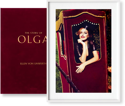 Ellen von Unwerth. The Story of Olga. Art Edition No. 126–250 ‘Widow’ (German, French, English) (AP)
