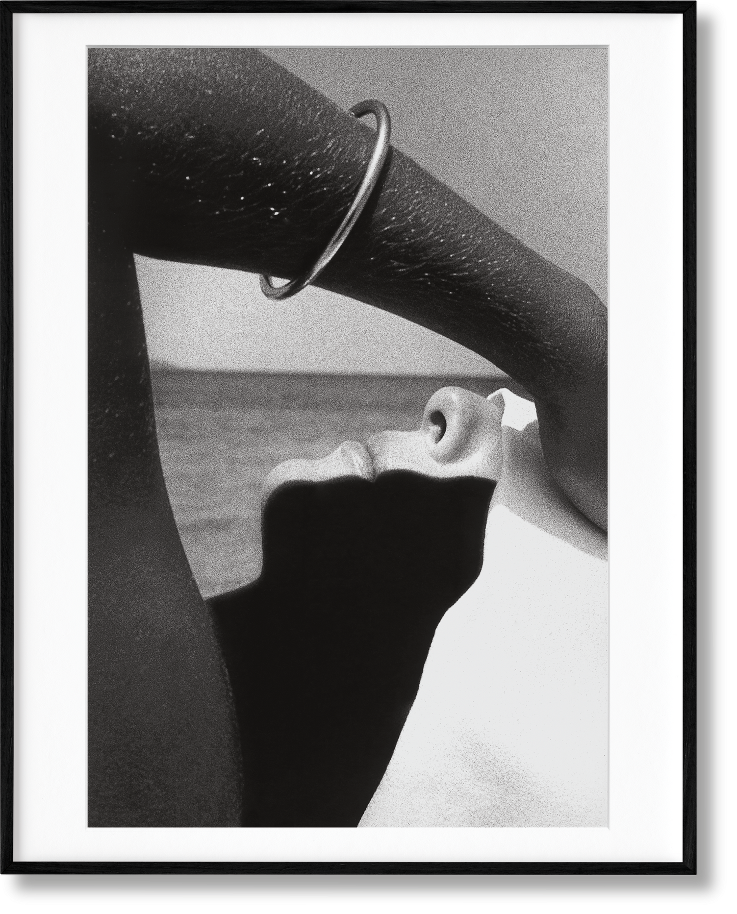 Ralph Gibson. Photographs 1960–2024. Art Edition No. 101–200 ‘Untitled, Sardegna, 1980’ (German, French, English) (AP)