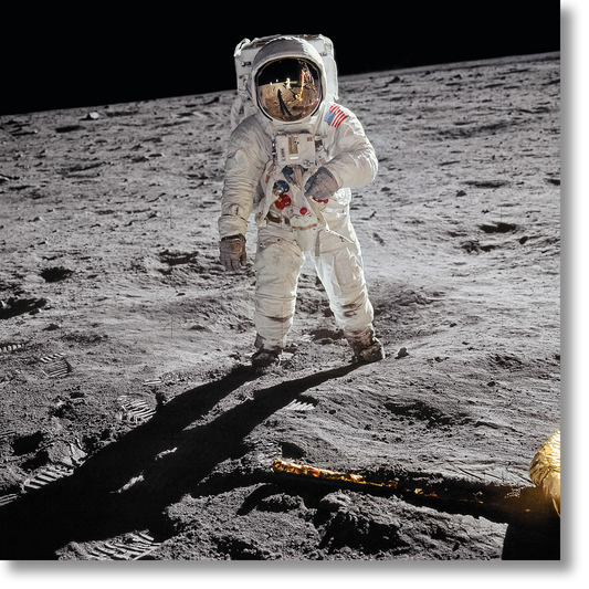 Aldrin, Apollo 11, Ed. of 475, A Man on the Moon (SA)